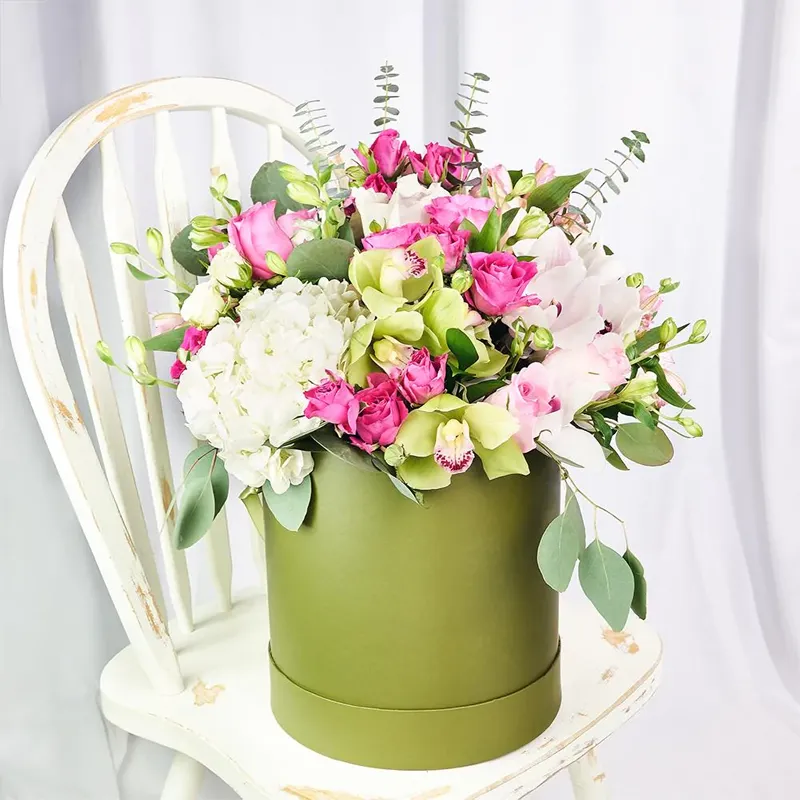 Цветы в коробке Пастельные тона